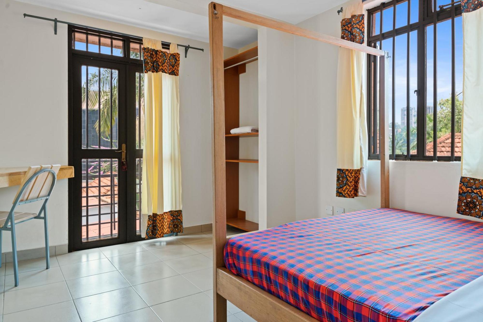 Bushpig Backpackers Kampala Exterior foto