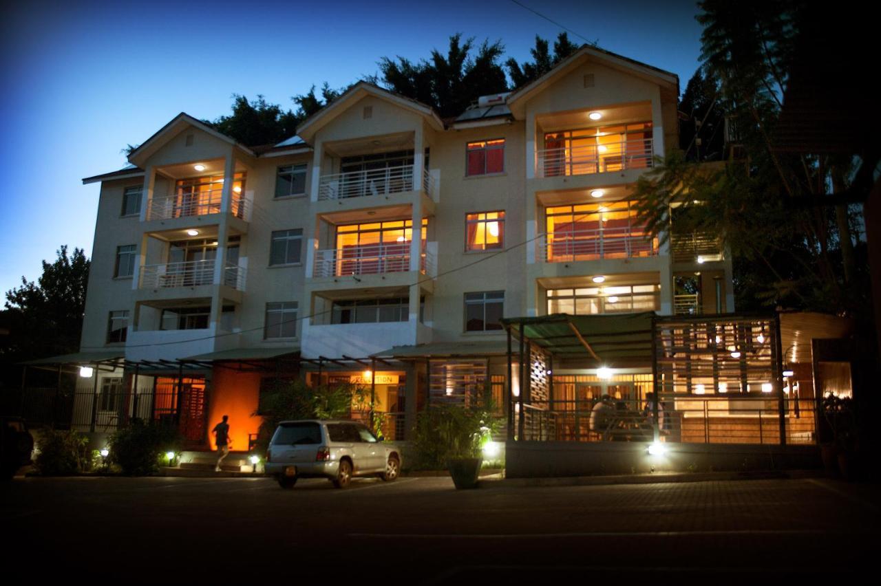 Bushpig Backpackers Kampala Exterior foto
