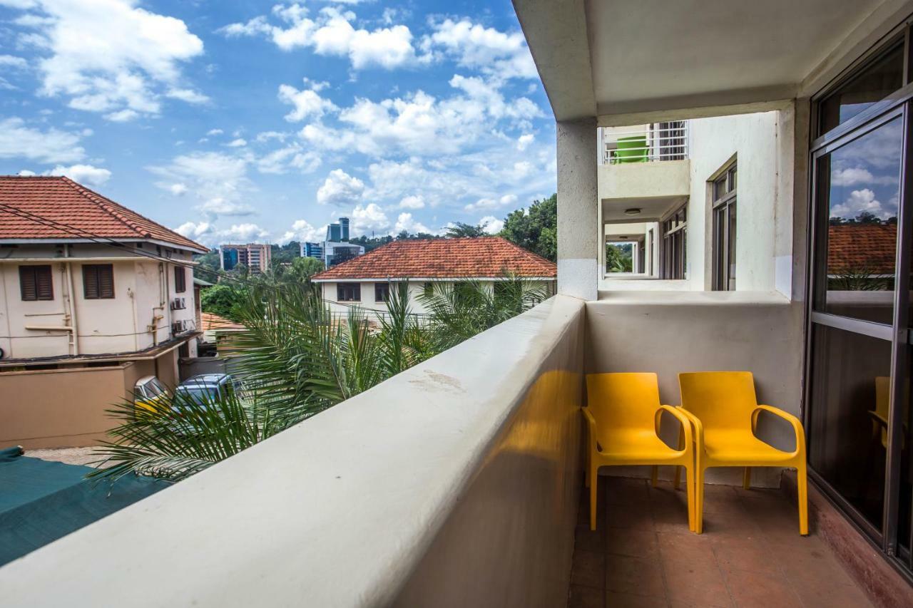Bushpig Backpackers Kampala Exterior foto